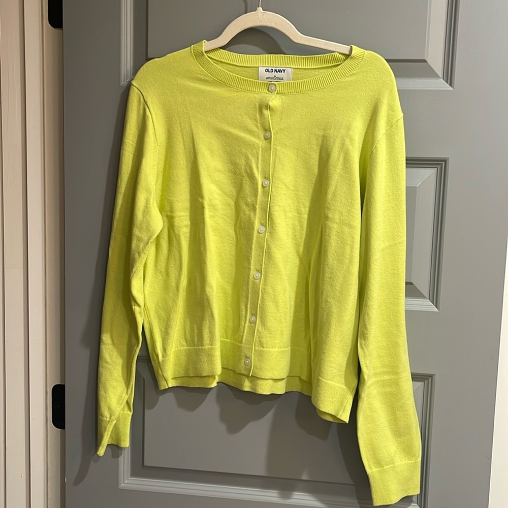 NEW!!! Old navy long sleeve cardigan. Slightly cropped length.
